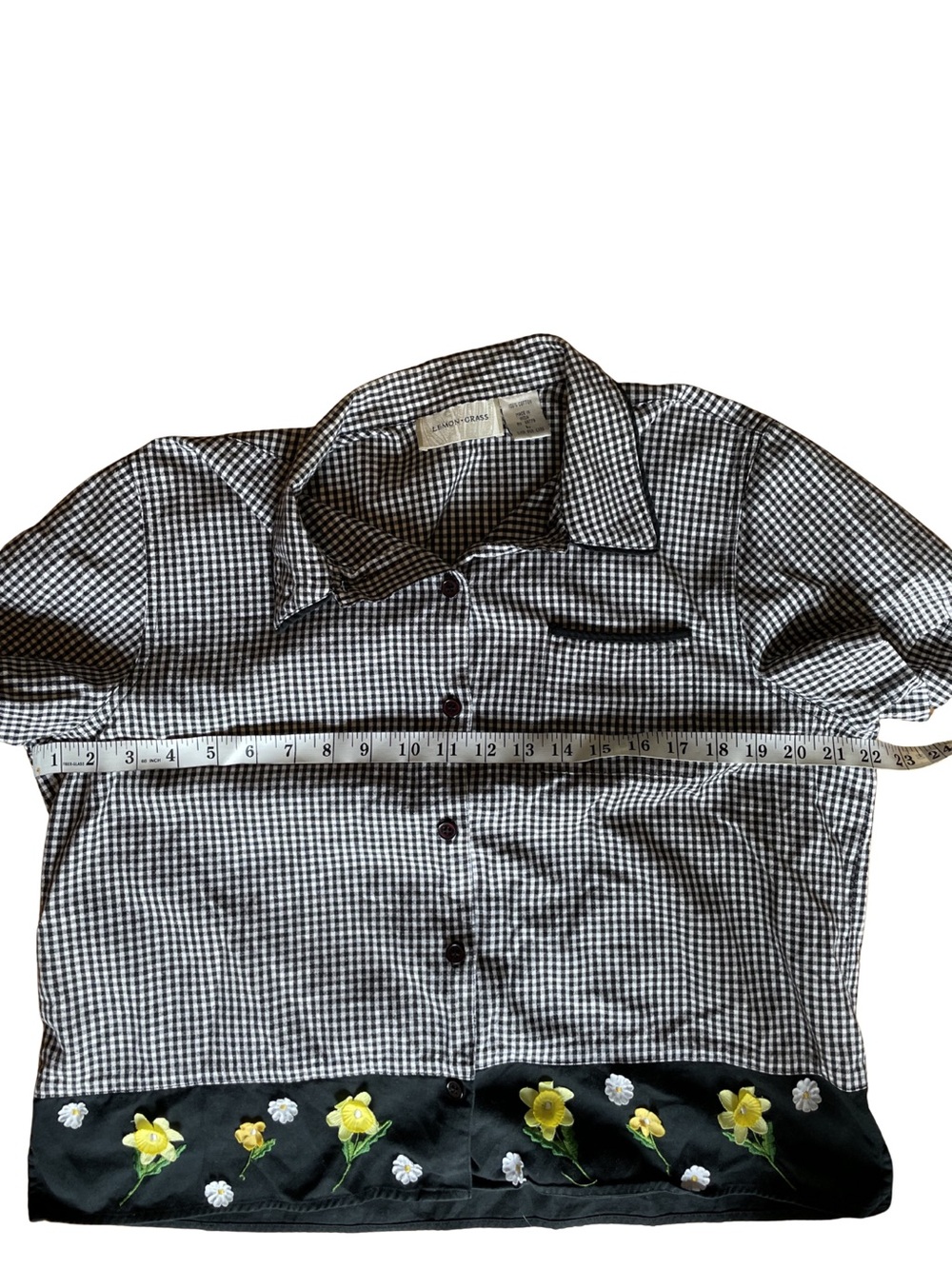 LEMON GRASS Women's Gingham Check Floral Daisy Daffodil Applique Shirt Large - Picture 8 of 12